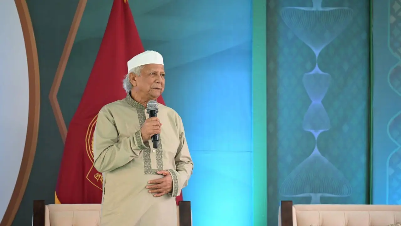 আজকের দিন আপন করে নেওয়ার দিন : প্রধান উপদেষ্টা