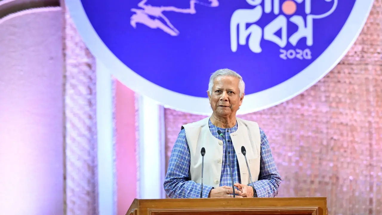 পতিত স্বৈরাচার নৈরাজ্য সৃষ্টি করতে বিপুল পরিমাণ অর্থ বিনিয়োগ করছে