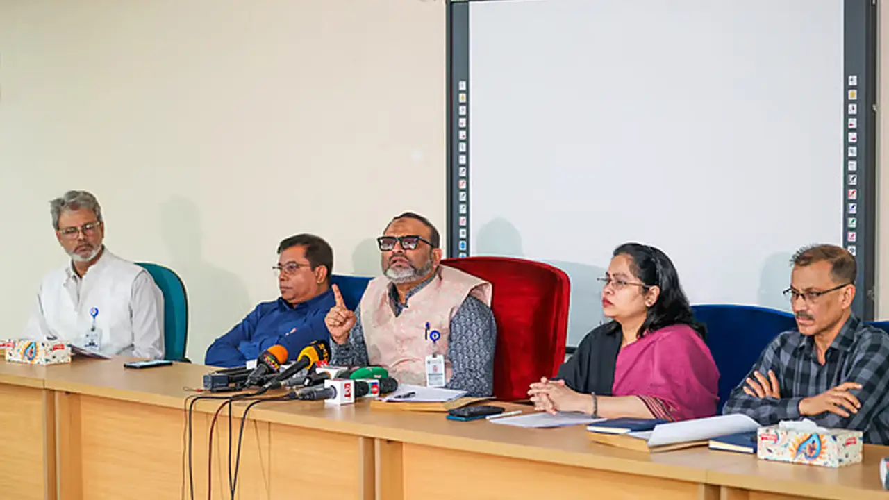 ৬ মাসে যা যা অর্জন জানাল ঢাবি প্রশাসন 