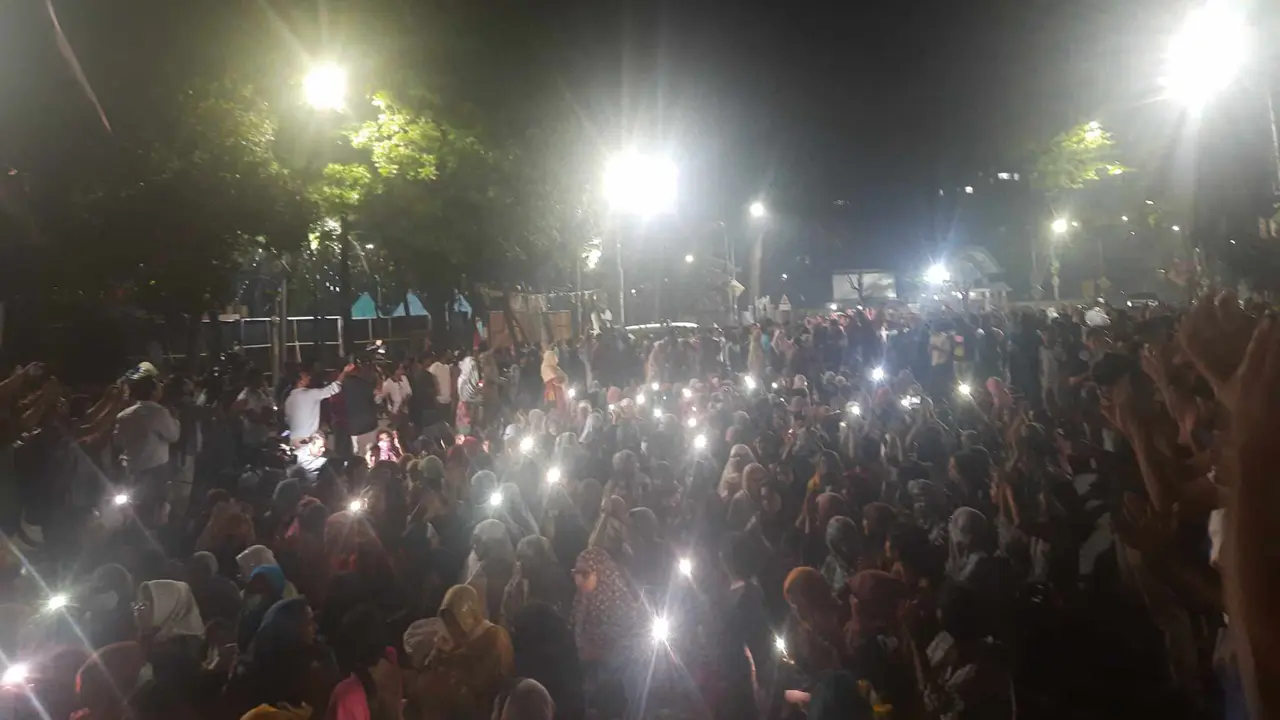 ‘দফা এক দাবি এক উপদেষ্টা জাহাঙ্গীরের পদত্যাগ’