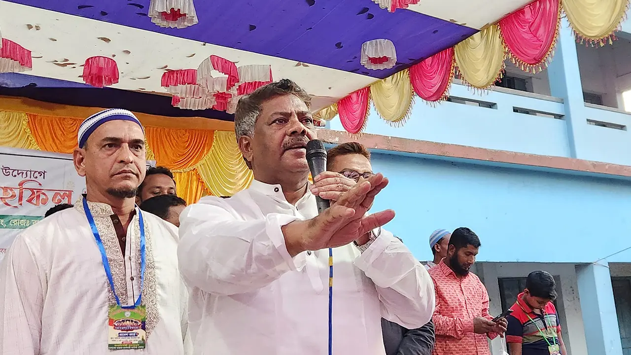 বাংলাদেশের বিরুদ্ধে আন্তর্জাতিকভাবে ষড়যন্ত্র চলছে: দুলু