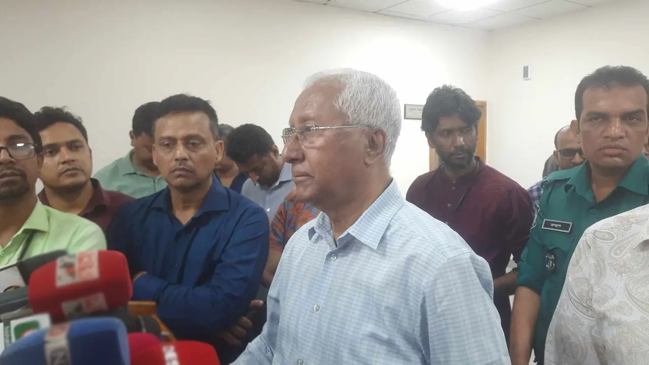 ইসির অধীনেই থাকা উচিত এনআইডি : ইসি সচিব