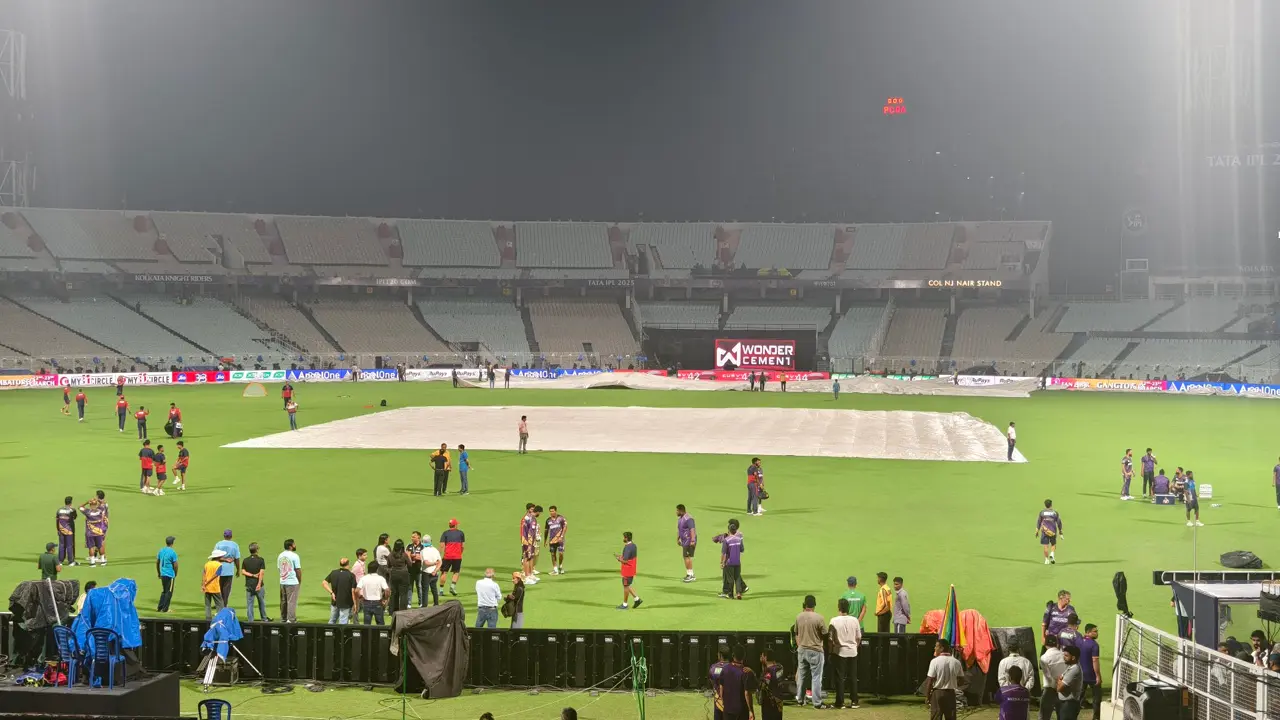 আইপিএলের উদ্বোধনী দিনে চোখ রাঙাচ্ছে বৃষ্টি, কেমন থাকবে আবহাওয়া