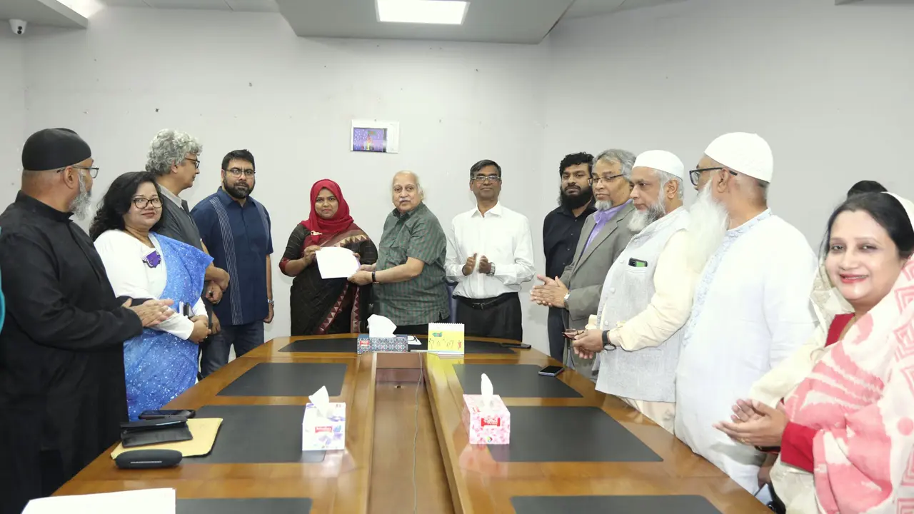 সামাজিক পরিবর্তন নিয়ে গবেষণায় ফেলোশিপ পেলেন ৩ শিক্ষক