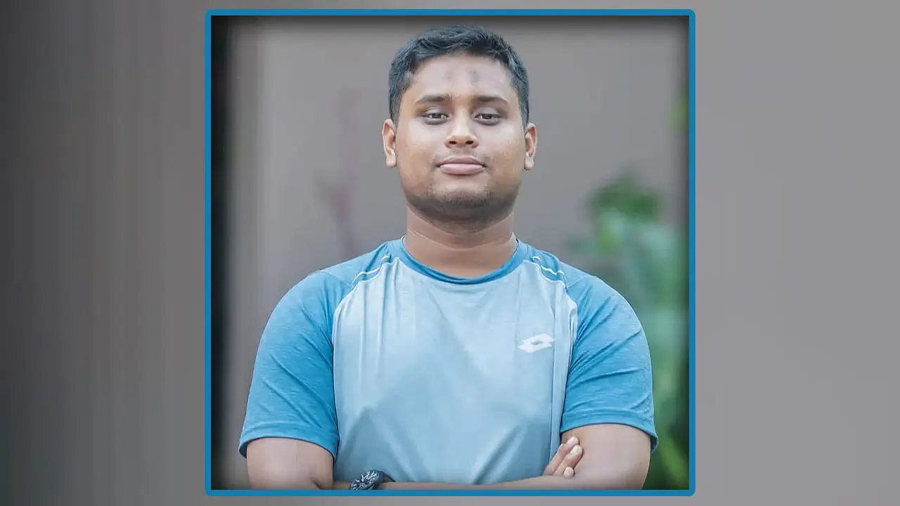 আপনার এই গালির স্বাধীনতার জন্যই আন্দোলন করেছিলাম : হাসনাত