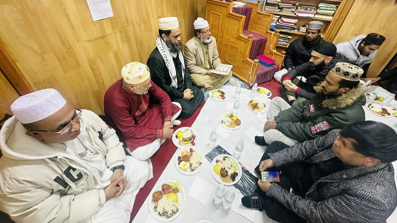 জকিগঞ্জ প্রবাসী কল্যাণ সমিতির ইফতার ও দোয়া মাহফিল