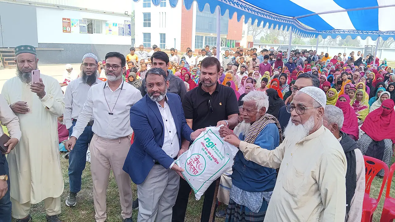 দুস্থদের মাঝে নাবিল গ্রুপের খাদ্য সহায়তা প্রদান কার্যক্রম শুরু