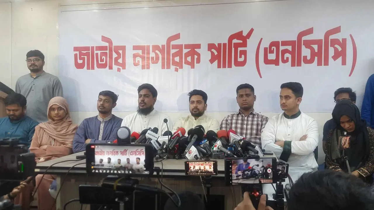 ডিসেম্বরের মধ্যে নির্বাচন সম্ভব নয়, এভাবে বলিনি : নাহিদ ইসলাম