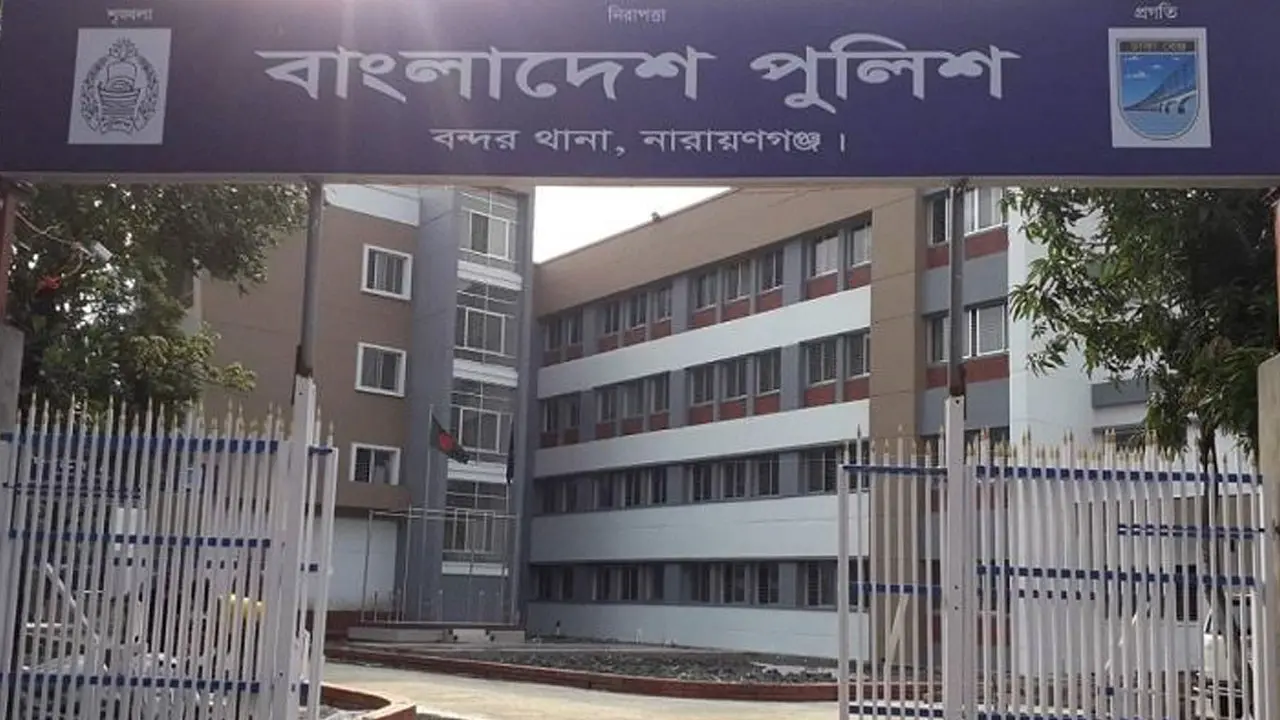 জমি নিয়ে বিরোধে জবি ছাত্রীকে মারধর-হুমকি