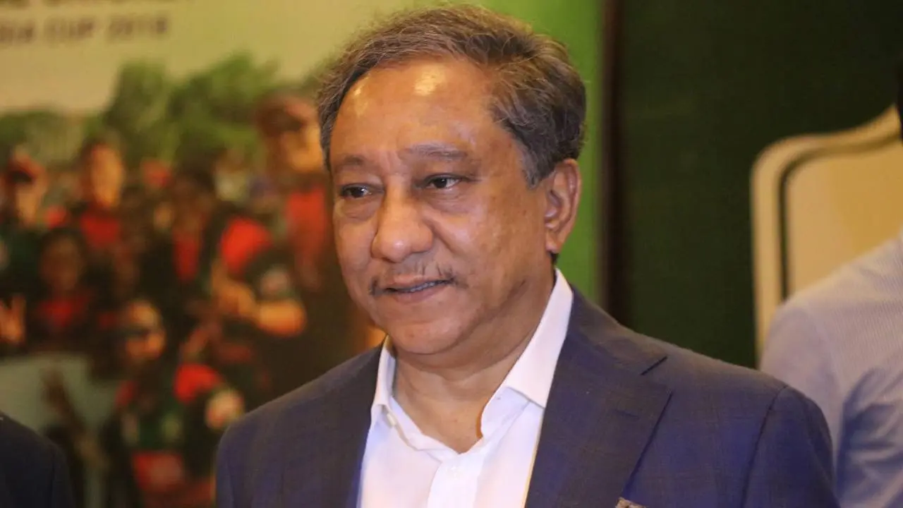 স্ত্রী-সন্তান-জামাতাসহ পাপনের দেশত্যাগে নিষেধাজ্ঞা