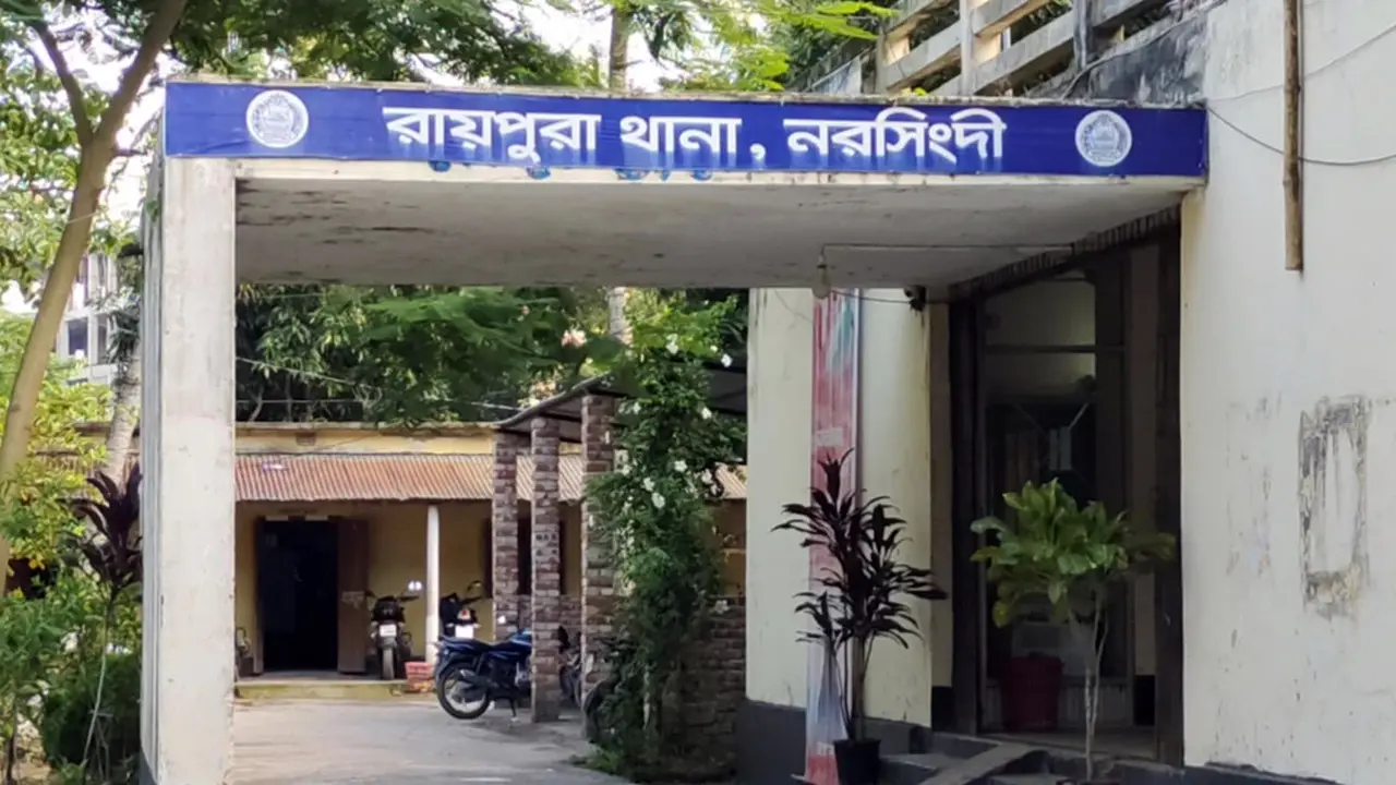 বাড়িতে ঢুকে গৃহবধূকে ধর্ষণ ও ভিডিও ধারণের অভিযোগ