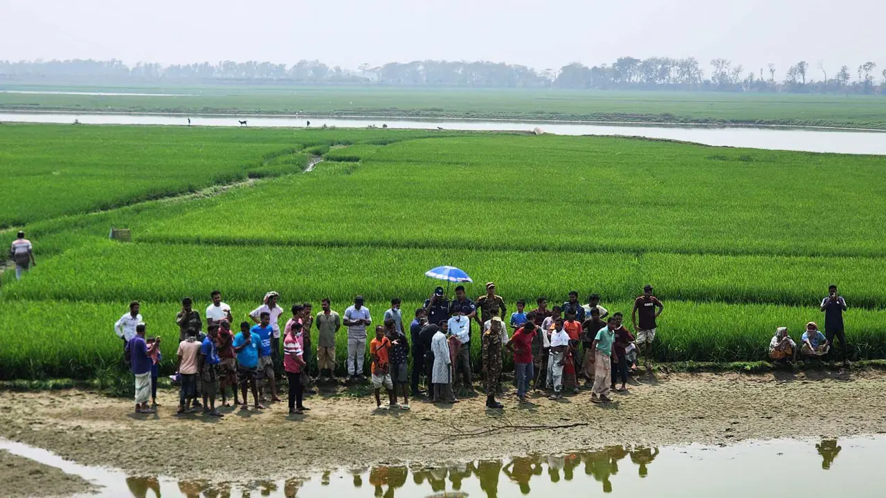 ডোবায় মিলল নিখোঁজ কৃষকের মাথাবিহীন মরদেহ
