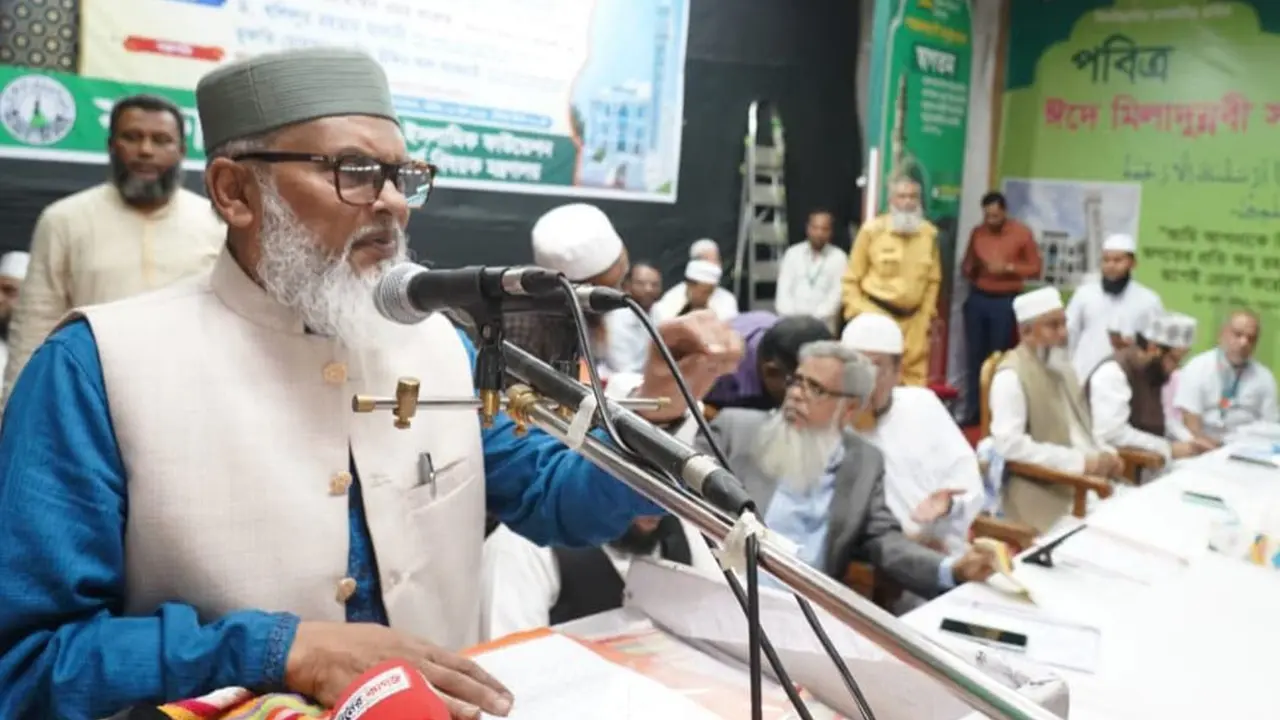 বছরে লক্ষ কোটি টাকা যাকাত আদায় করা সম্ভব : ধর্ম উপদেষ্টা