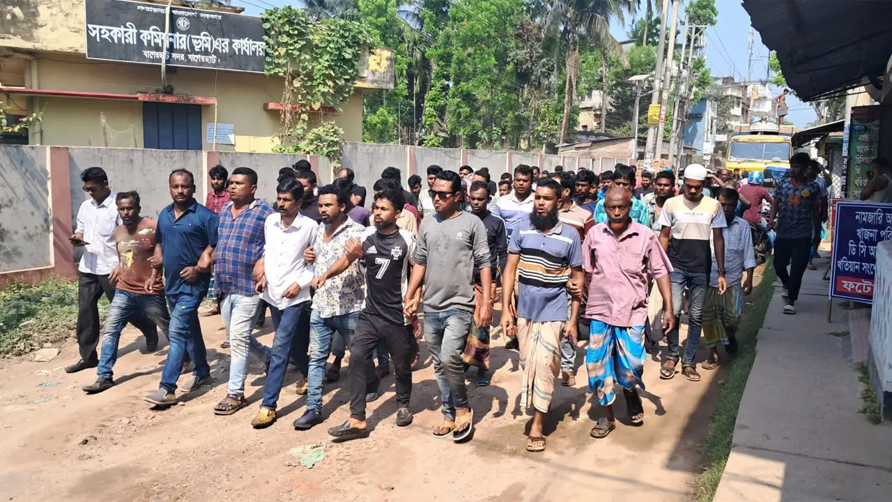 বাড়ির গেট ও রুমের দরজা ভেঙে যুবদল নেতার পায়ের রগ কর্তন
