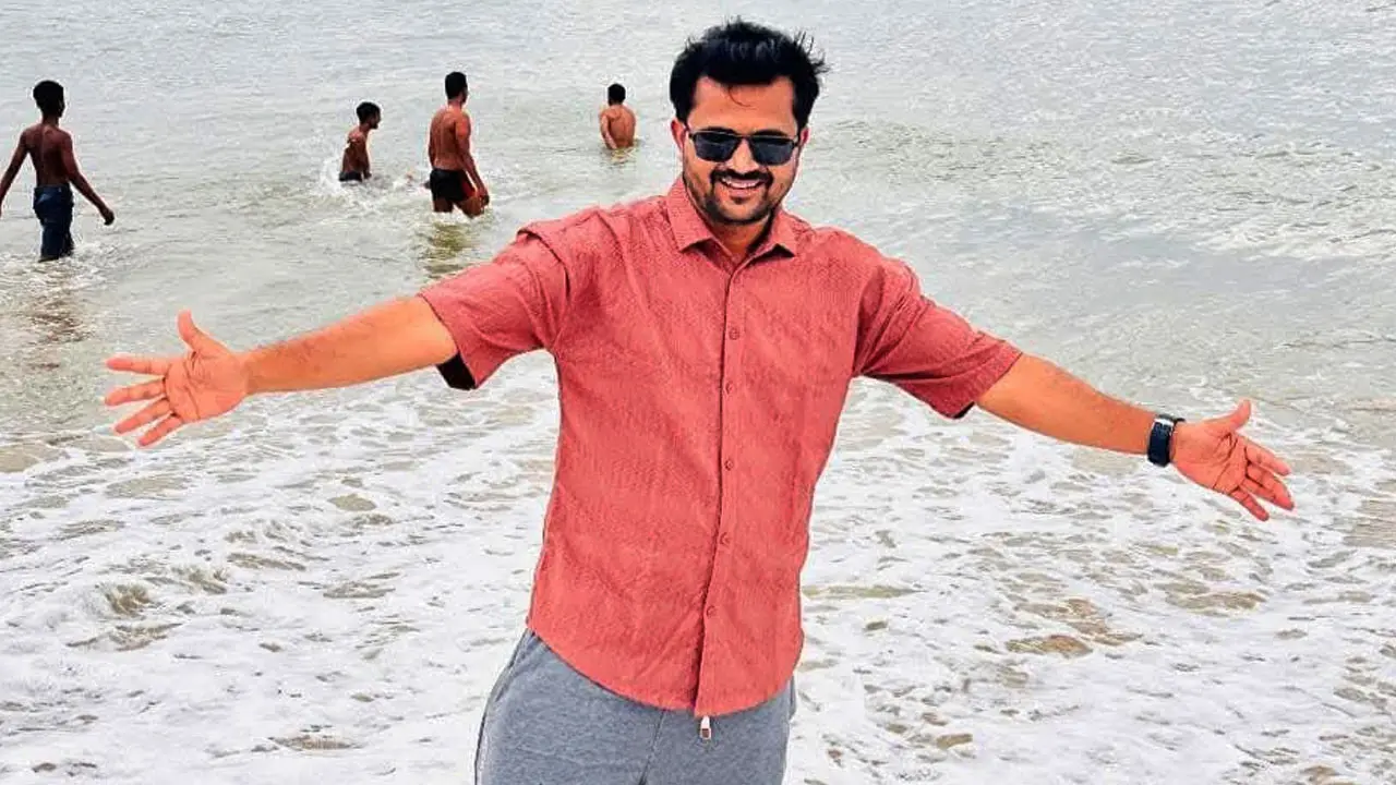 আবাসিক হোটেলে আগুনে ব্রাহ্মণবাড়িয়ার স্বেচ্ছাসেবক লীগ নেতার মৃত্যু