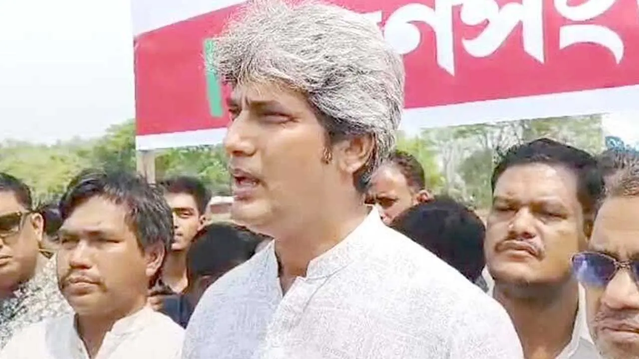 জনপ্রতিনিধি ছাড়া সংবিধান পরিবর্তন করা কঠিন : জোনায়েদ সাকি