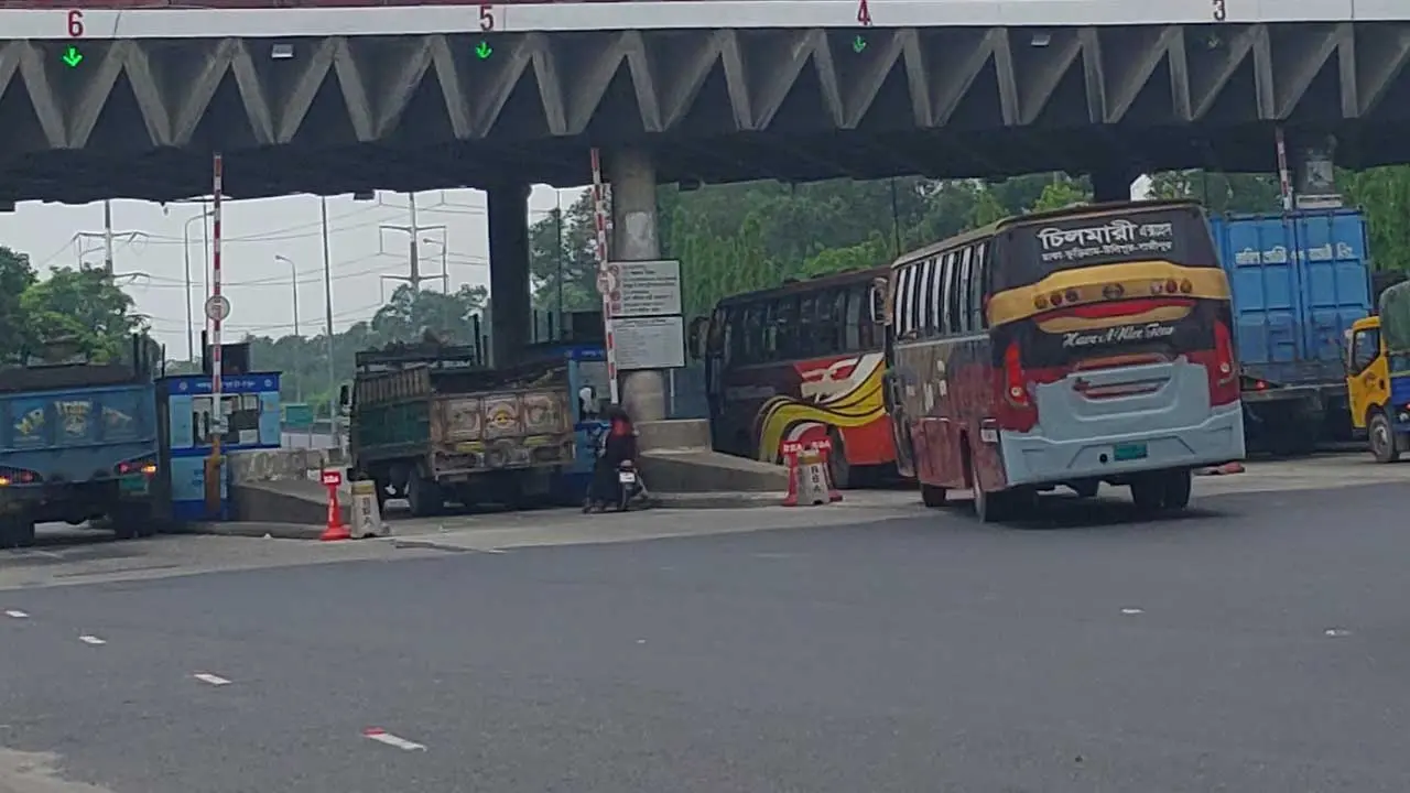 যমুনা সেতুতে ২৪ ঘণ্টায় দুই কোটি ৭৯ লাখ টাকা টোল আদায়