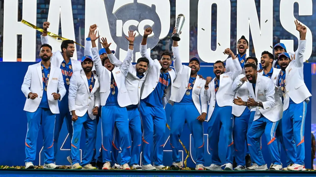 রোহিতদের বিশাল অঙ্কের বোনাস দিচ্ছে ভারত