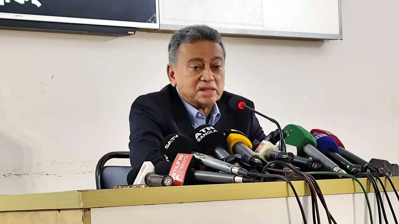 আগস্ট-অক্টোবরেই ভোট হতে পারে, ডিসেম্বরে কেন যেতে হবে : আমীর খসরু