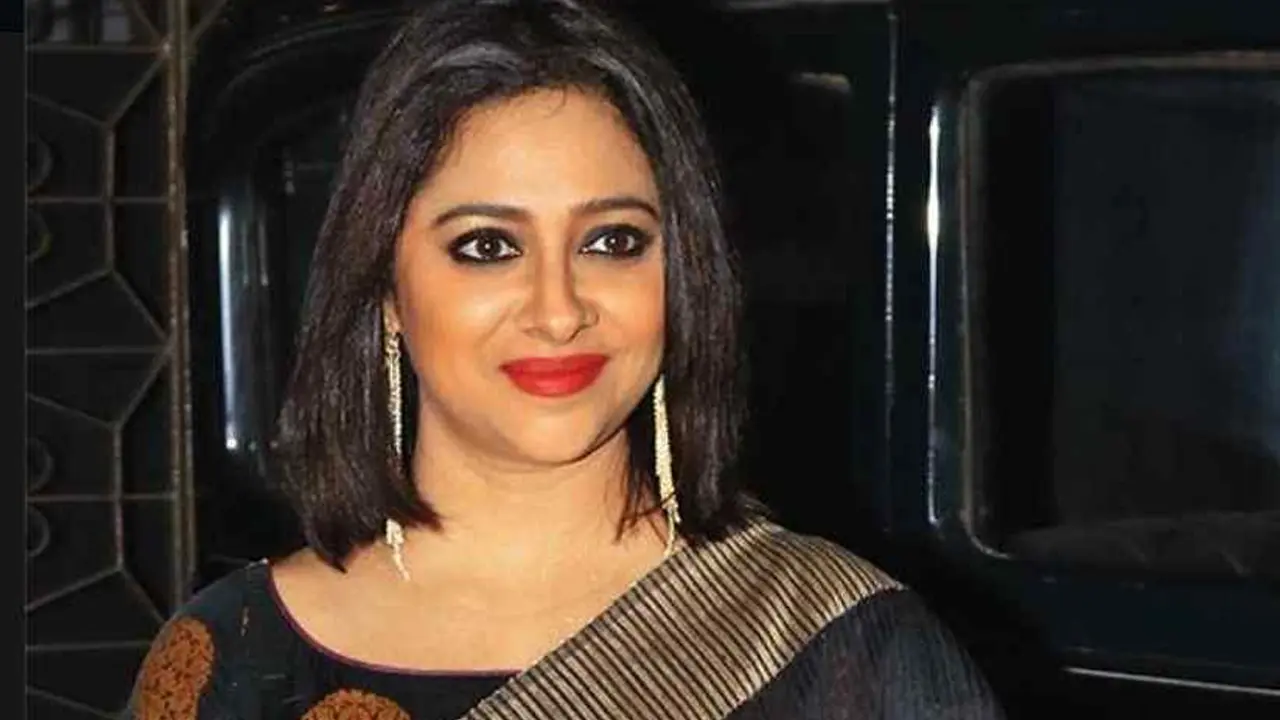 অঞ্জনাকে কুপ্রস্তাব, সাড়া না দিলে অভিনয় থেকে বাদ