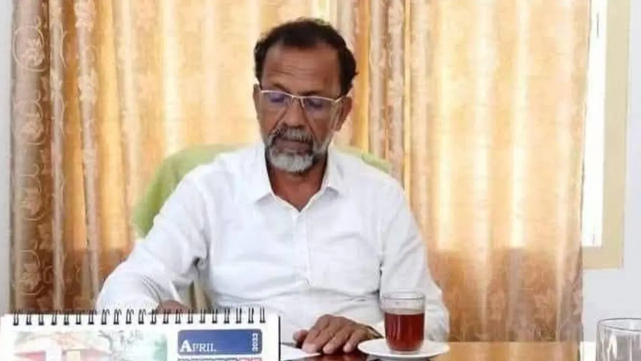 দুই রোহিঙ্গা নারীকে জন্মসনদ দেওয়ায় ইউপি চেয়ারম্যান বরখাস্ত