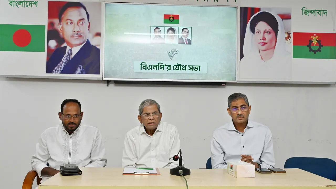 আগের চেয়ে সুস্থবোধ করায় দেশে ফেরার সিদ্ধান্ত নিয়েছেন খালেদা জিয়া