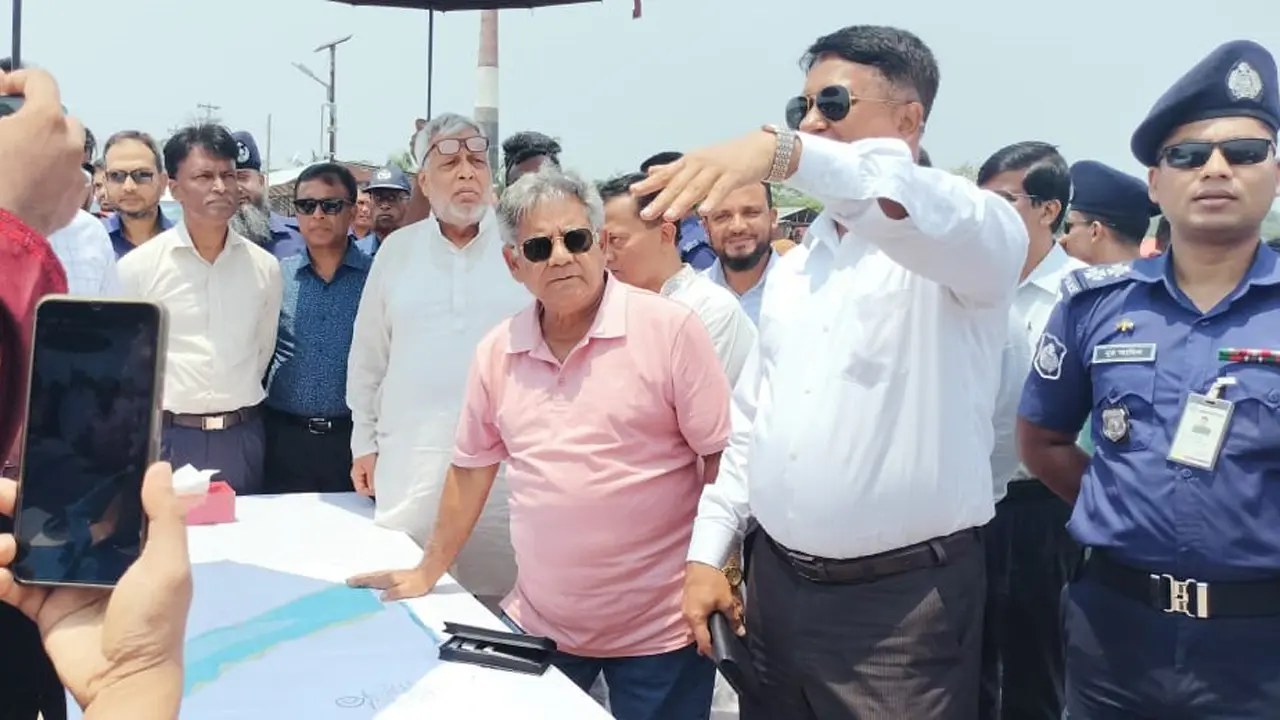মেগা প্রকল্পের নামে দেশে লুটপাট হয়েছে : ফাওজুল কবির