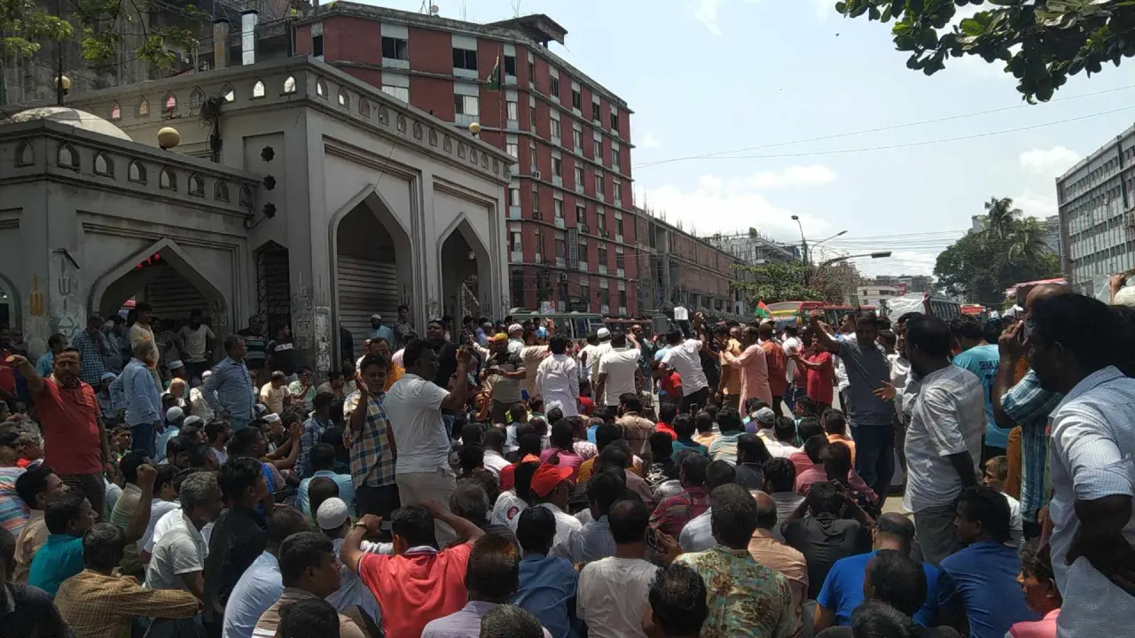 ‘গুলিস্তান ব্লকেড’, যান চলাচল বন্ধ