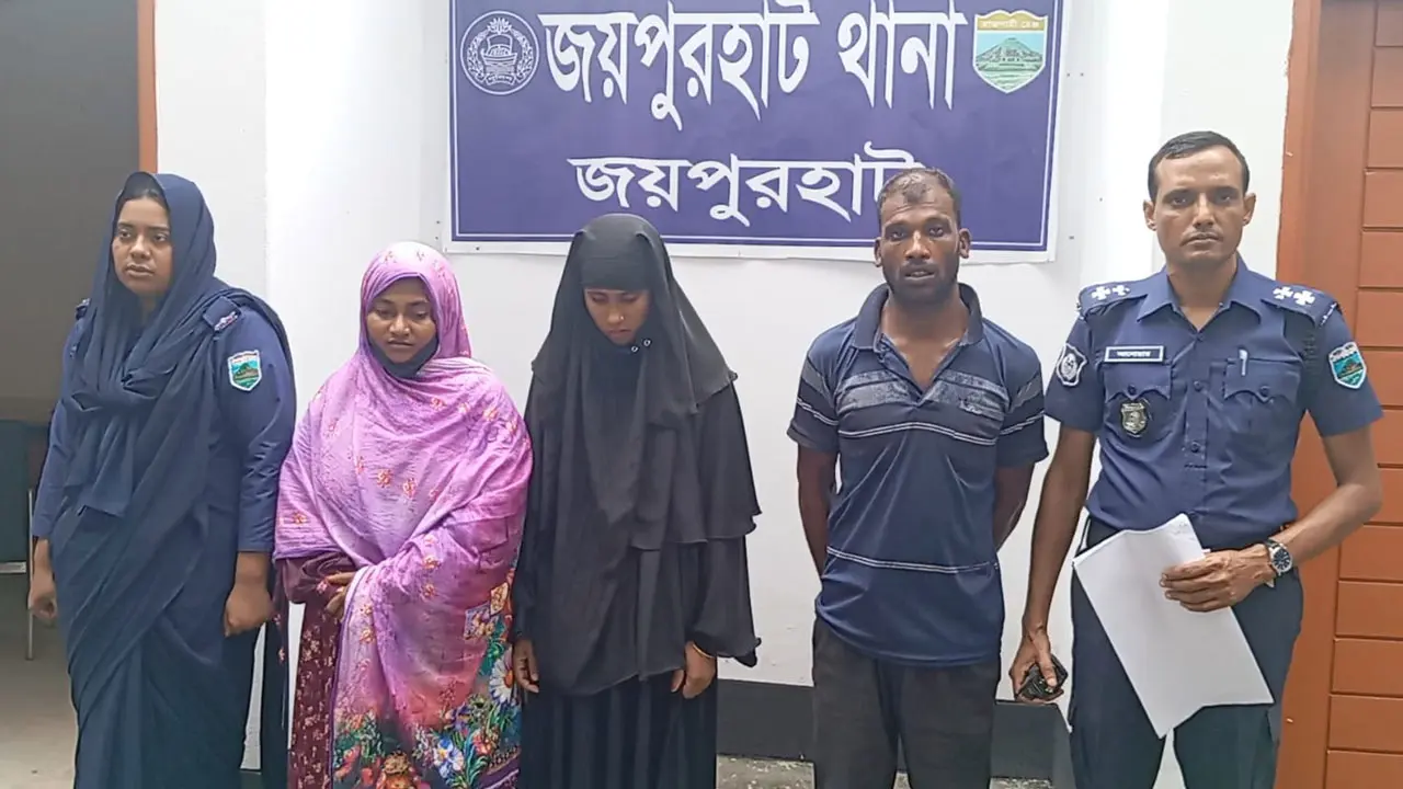 জয়পুরহাটে ছাত্রদল নেতাকে হত্যার ঘটনায় গ্রেপ্তার ৩