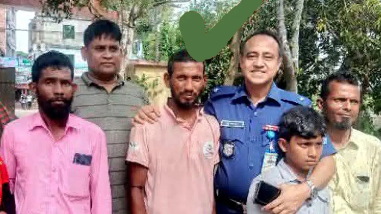 গাছের সঙ্গে বাঁধা ছবি ফেসবুকে ভাইরাল, দেড় যুগ পর বাড়ি ফিরলেন বাচ্চু