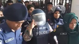 মানিকগঞ্জের আদালতে সাবেক এমপি মমতাজ