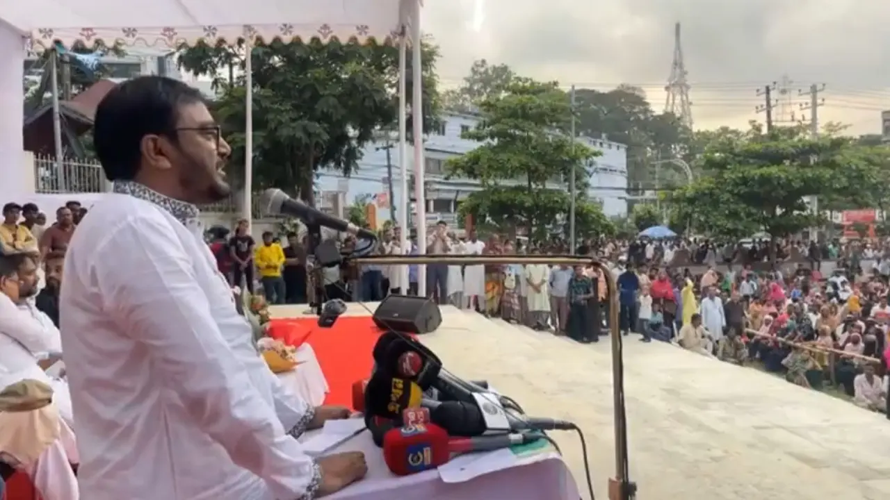 অন্তর্বর্তী সরকারের প্রতি আস্থা না থাকলে দেশ মহাসংকটে পড়বে:  মঞ্জু