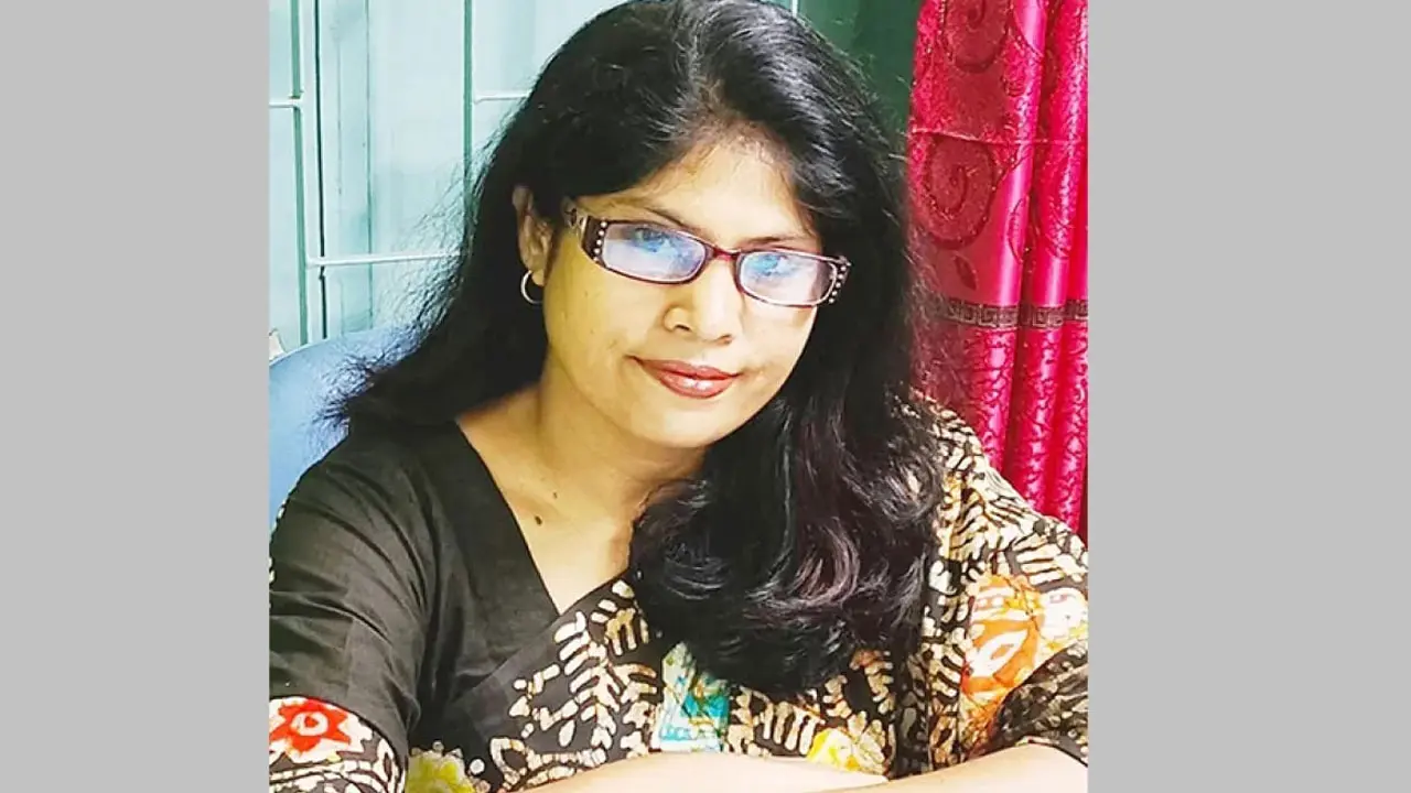 ধর্ম অবমাননা : ওএসডি হলেন সহকারী অধ্যাপক নাদিরা ইয়াসমিন