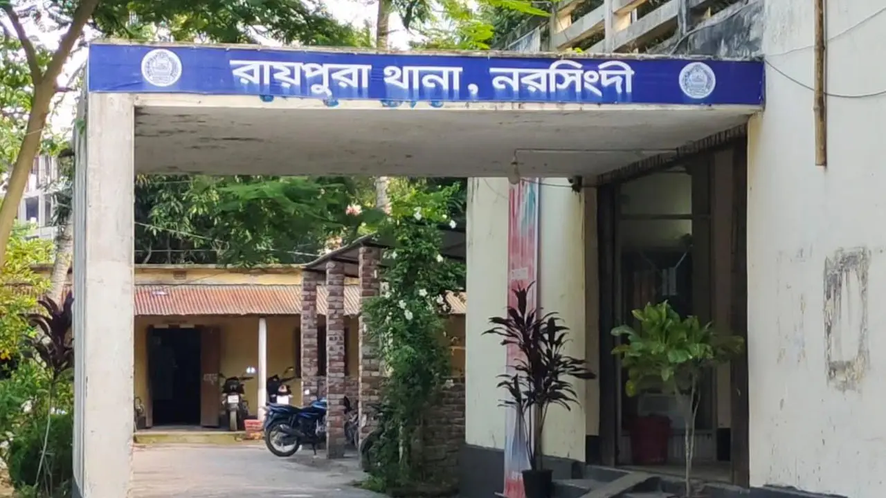 জামিনে বের হয়ে বাবাকে হত্যা করলেন ছেলে