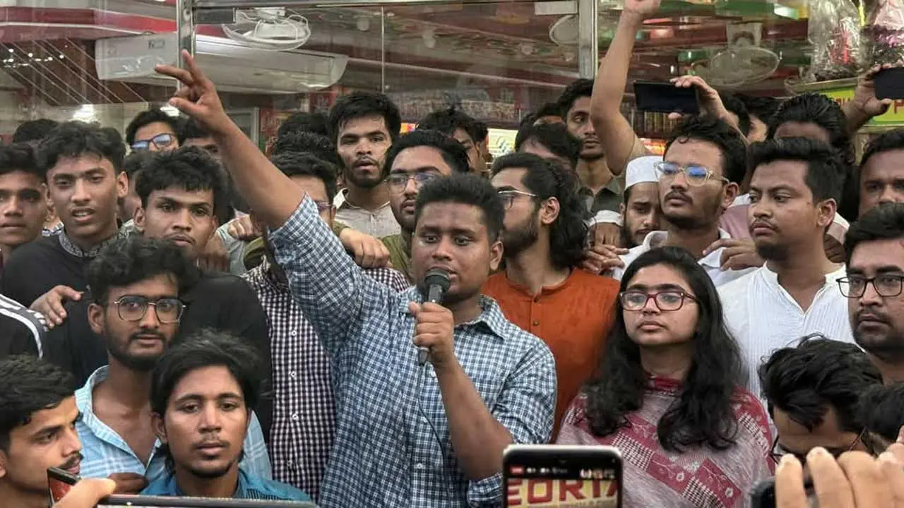 সংস্কারে বাধা এলে জনগণকে নিয়ে প্রতিহত করা হবে : হাসনাত আব্দুল্লাহ