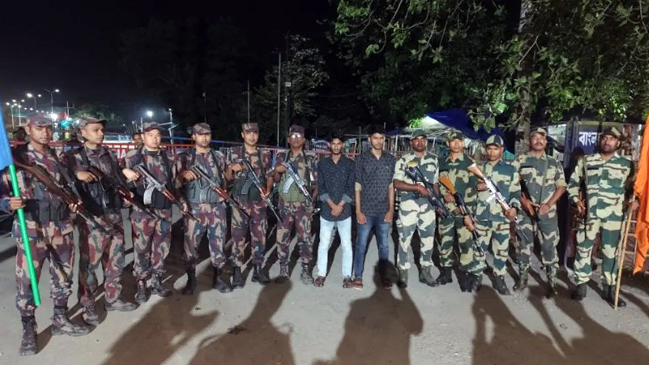 ৮ ঘণ্টা পর এসএসসি পরীক্ষার্থীসহ দুইজনকে ফেরত দিলো বিএসএফ