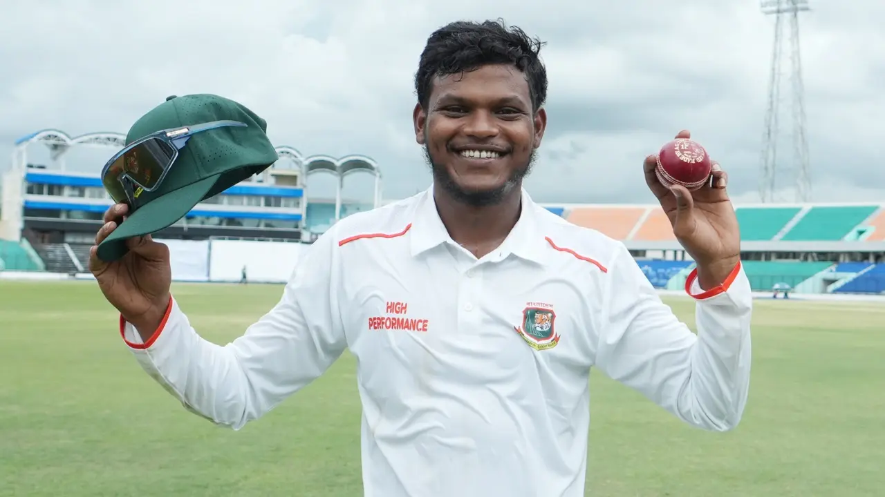 রাকিবুলের ৭ উইকেট, আফ্রিকার বিপক্ষে দাপুটে অবস্থানে বাংলাদেশ