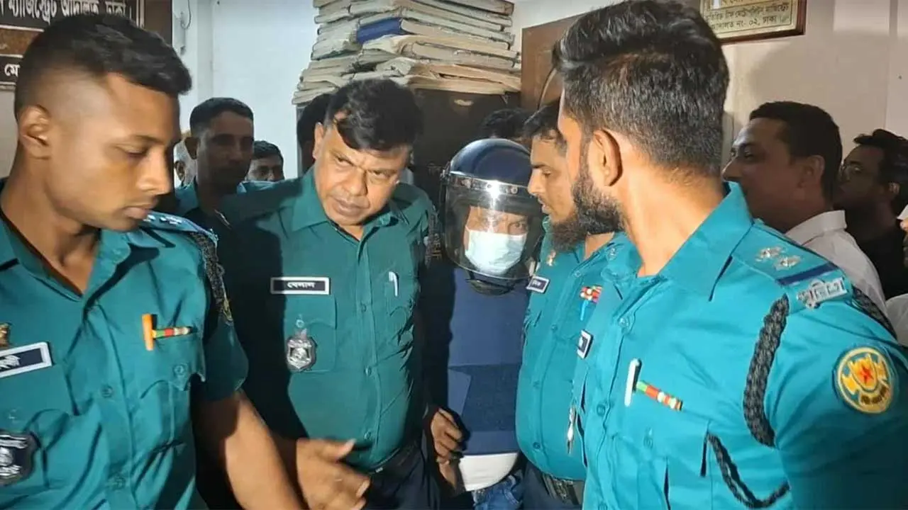 হত্যাচেষ্টা মামলায় অভিনেতা সিদ্দিক কারাগারে