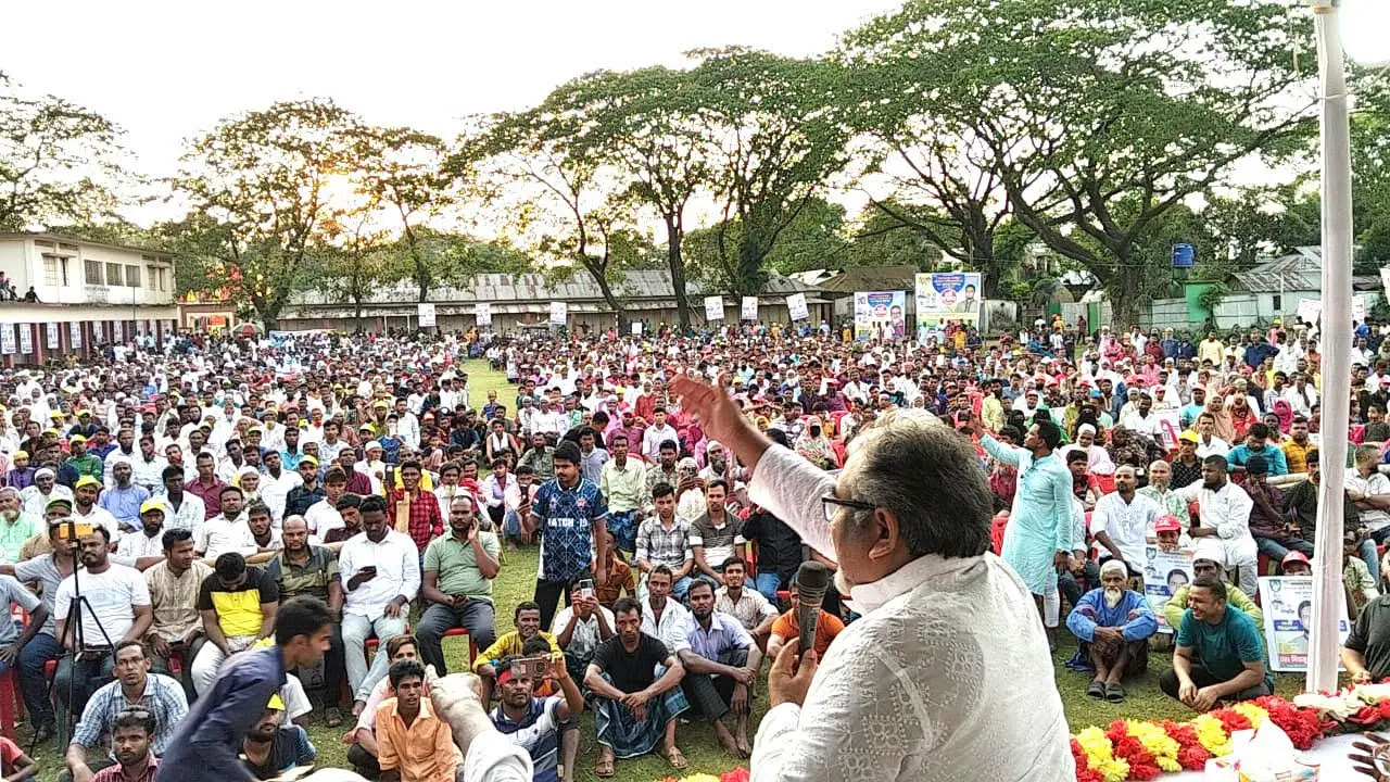 মহাবিপর্যয় থেকে দেশকে রক্ষায় ডিসেম্বরে নির্বাচন হতে হবে : প্রিন্স