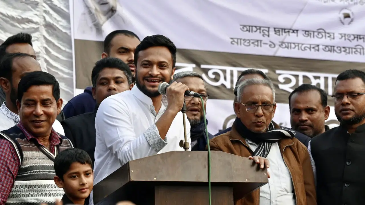 মেজর হাফিজের উপদেশ না শুনে বিপদে সাকিব