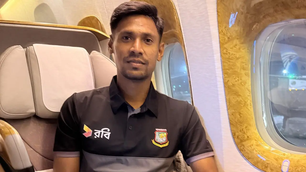 আইপিএলে দল পাওয়ার দিনই আমিরাত যাচ্ছেন মুস্তাফিজ, দেশ ছাড়ার আগে যা বললেন