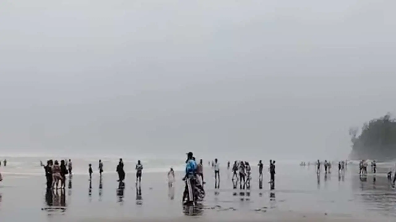 ১০ অঞ্চলে রাতের মধ্যে ৮০ কিমি বেগে ঝড়ের আভাস