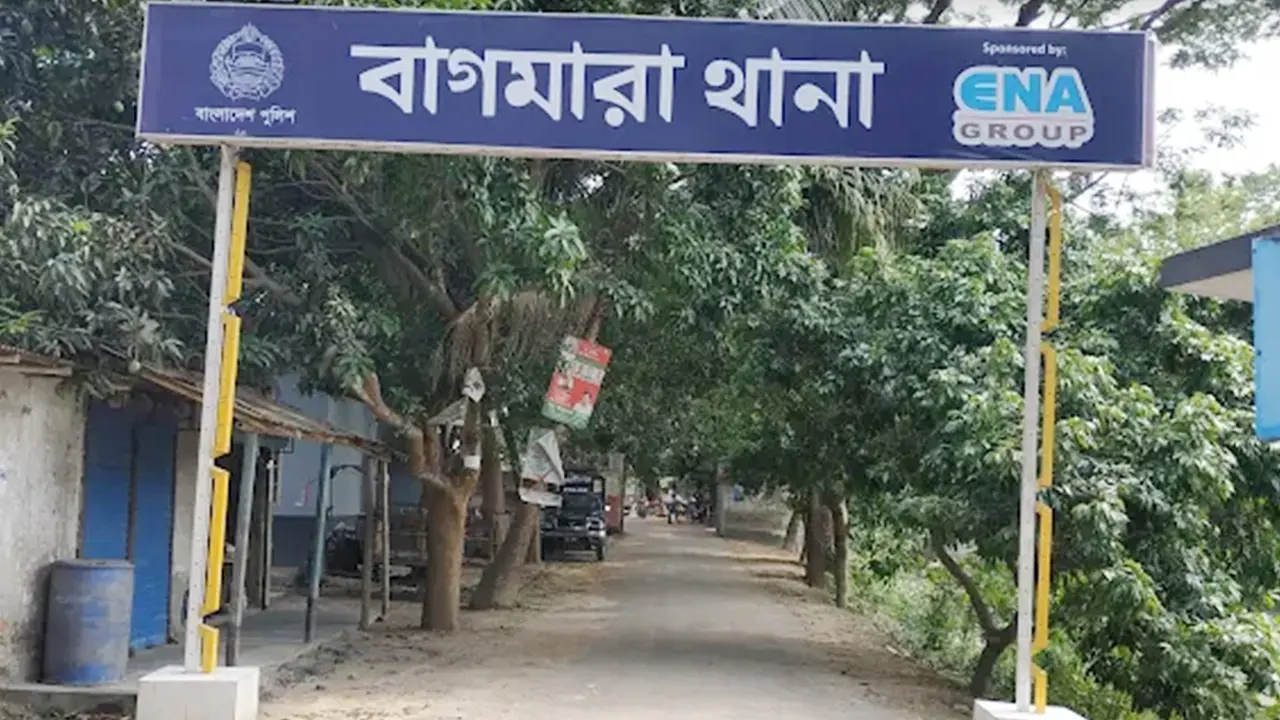 প্রবাসীর স্ত্রীর থেকে টাকা হাতিয়ে নিল প্রতারক