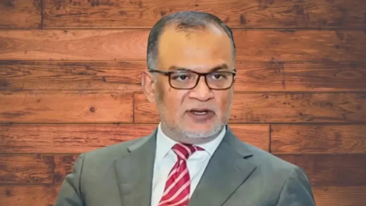 ভোক্তার স্বার্থে কাজ করা আমাদের মূল উদ্দেশ্য : বাণিজ্য উপদেষ্টা