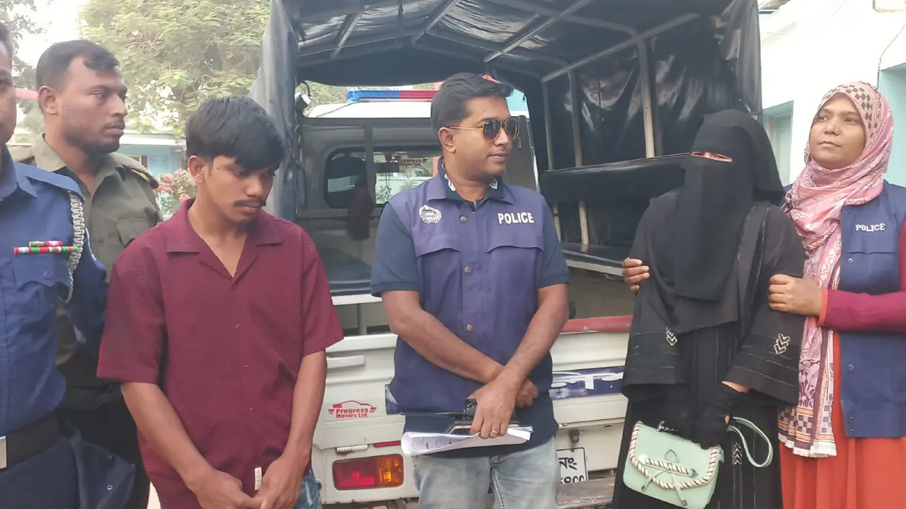ব্রাহ্মণবাড়িয়ায় পাসপোর্ট করতে এসে রোহিঙ্গা কিশোরী আটক