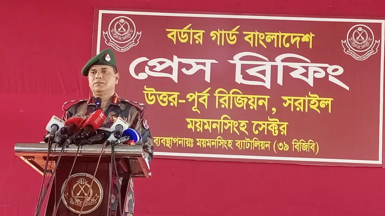 বিজিবির অভিযানে ৭১০ কোটি টাকার চোরাইপণ্য জব্দ, গ্রেপ্তার ৫২৬