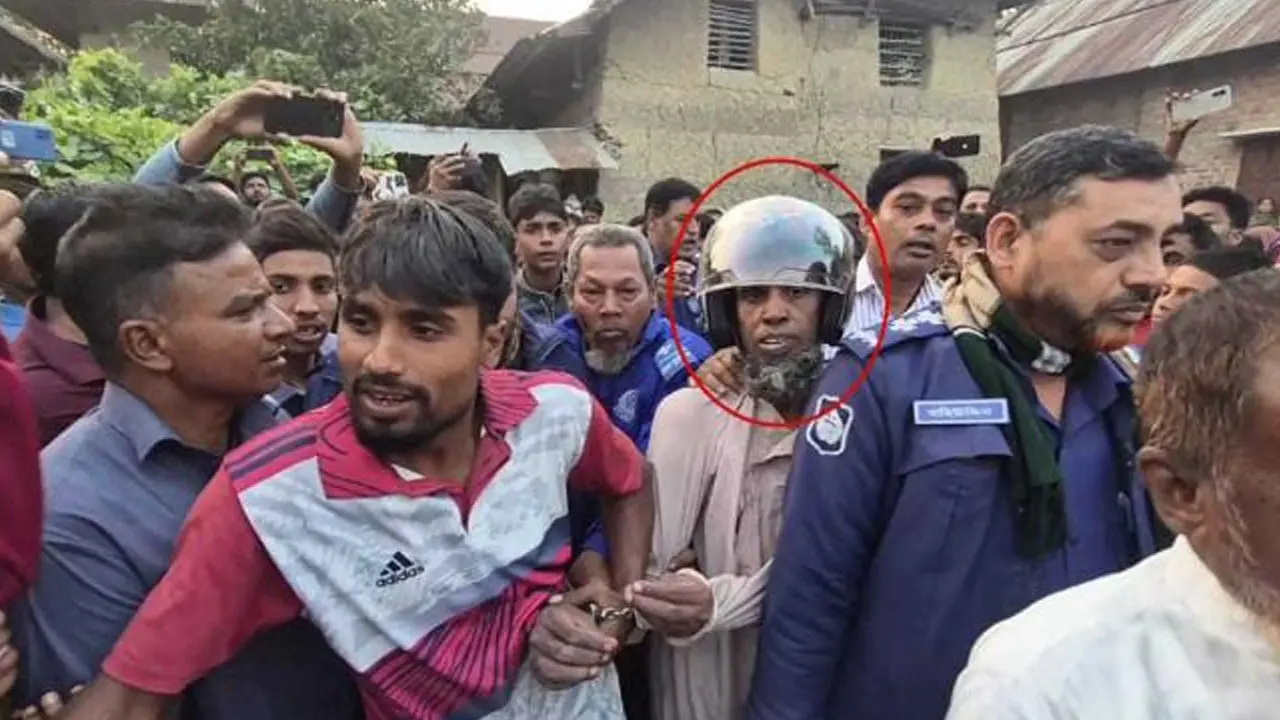 বগুড়ায় স্ত্রীকে কুপিয়ে হত্যা, স্বামী আটক