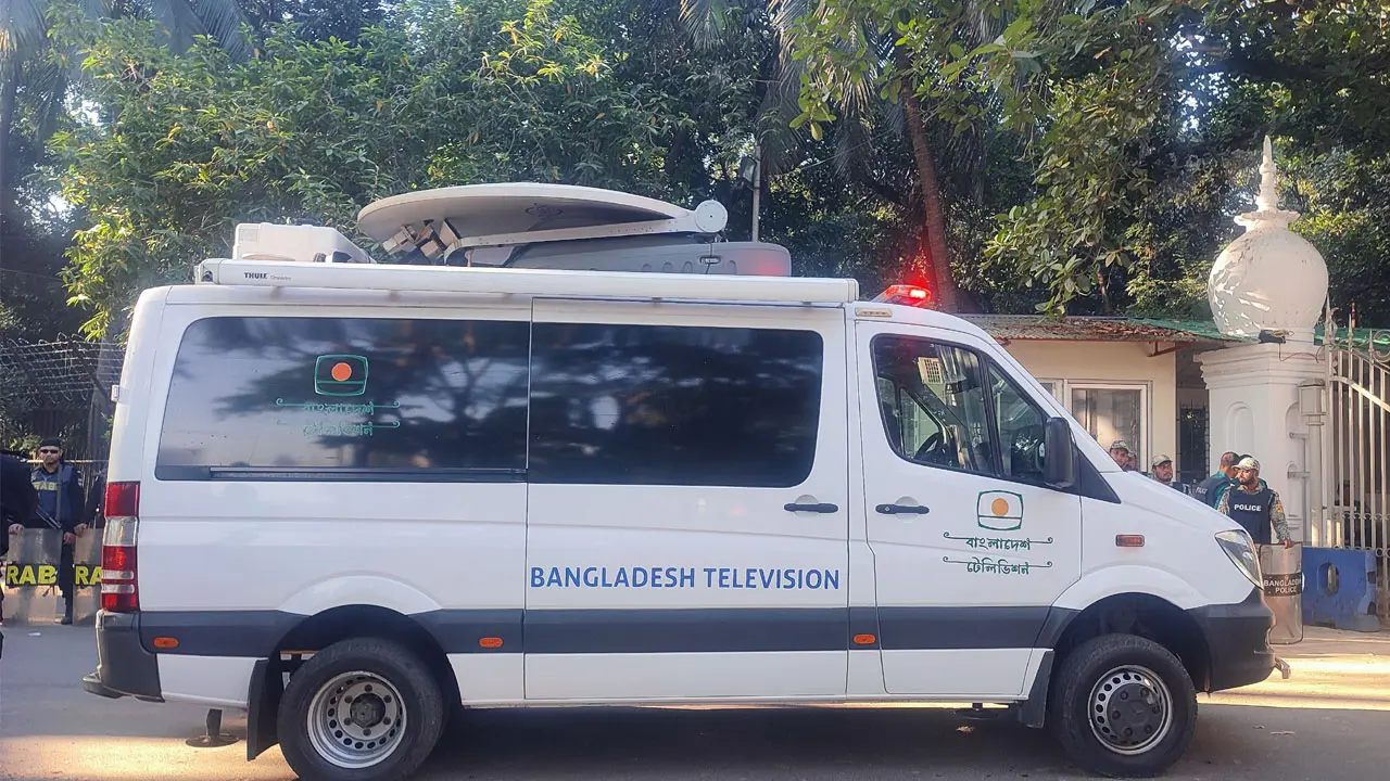 শেখ হাসিনার মামলায় রায় লাইভ করবে রয়টার্স, দেখা যাবে বিটিভিতেও 