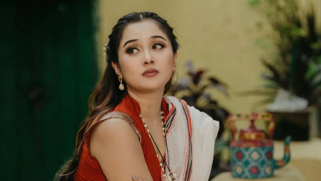 ‘মেয়েদের জীবনের থেকে একটা ওড়না বেশি গুরুত্বপূর্ণ’