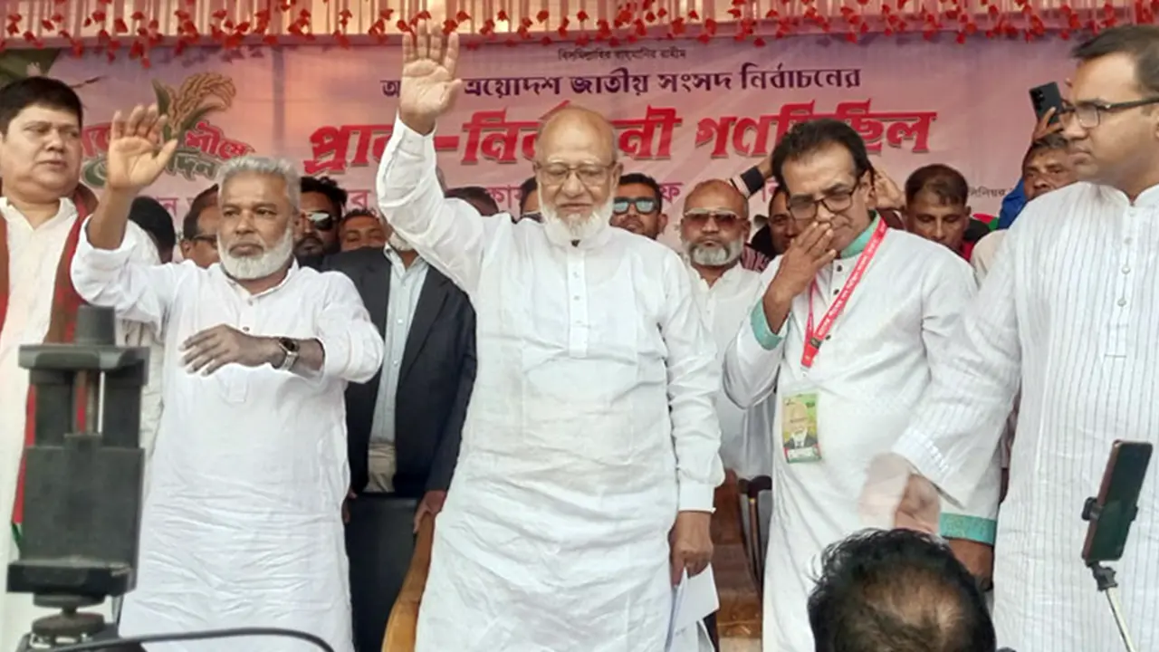 কোনো শক্তি নির্বাচন ঠেকাতে পারবে না : খন্দকার মোশাররফ